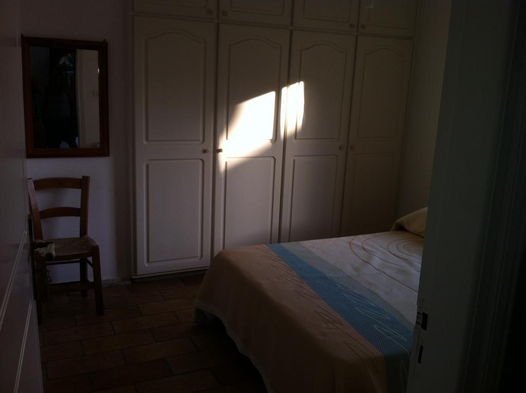 Valentinos House Villa Paphos Room photo