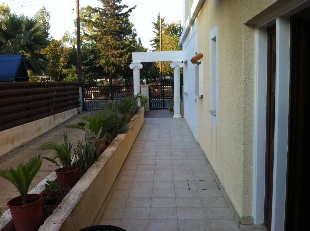 Valentinos House Villa Paphos Room photo